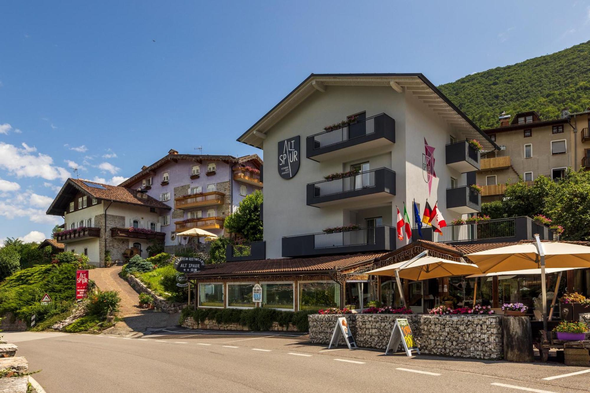 Hotel Alt Spaur Spormaggiore Luaran gambar